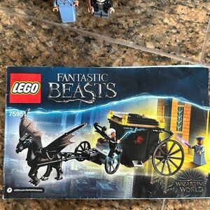 LEGO Fantastic Beasts Thestral Carriage - 75951